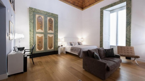 Santa Chiara Boutique Hotel image 11